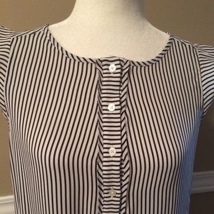 LOFT sleeveless top